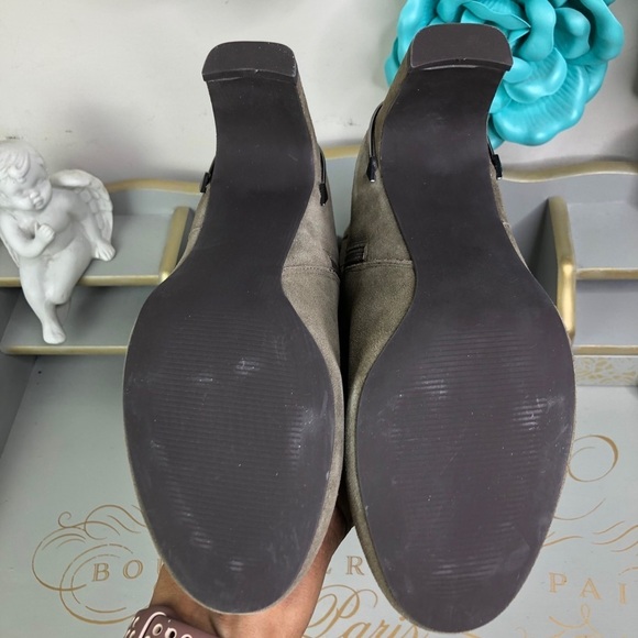 REBEL Jenny Taupe suede tall boot - Picture 11 of 12